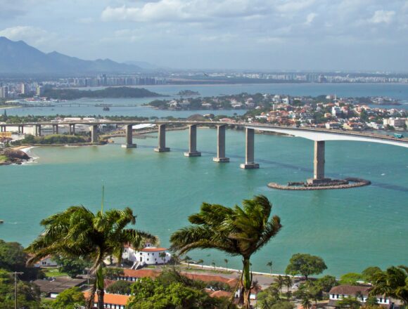 Vitória abre temporada de Páscoa nesta quinta (19) com quatro vilas temáticas que prometem encantar moradores e visitantes