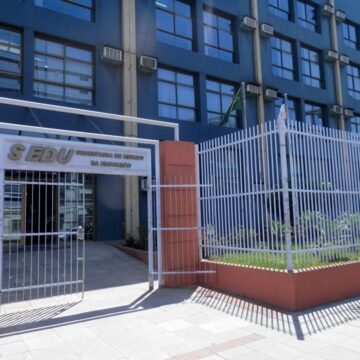 6e3b5087-c8e2-4550-8b1f-1dedf5e2fc97 PF aponta suspeita de rede de influência de juiz no governo do ES