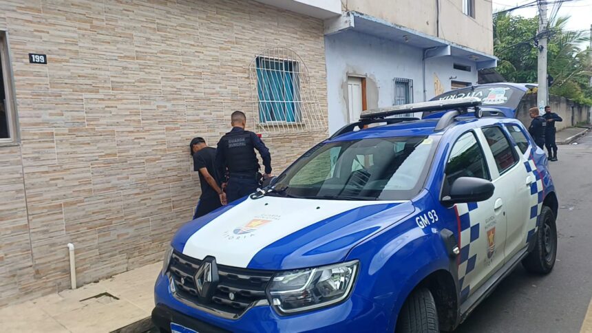 Guarda Municipal detém suspeito com 140 pinos de cocaína em Nova Palestina