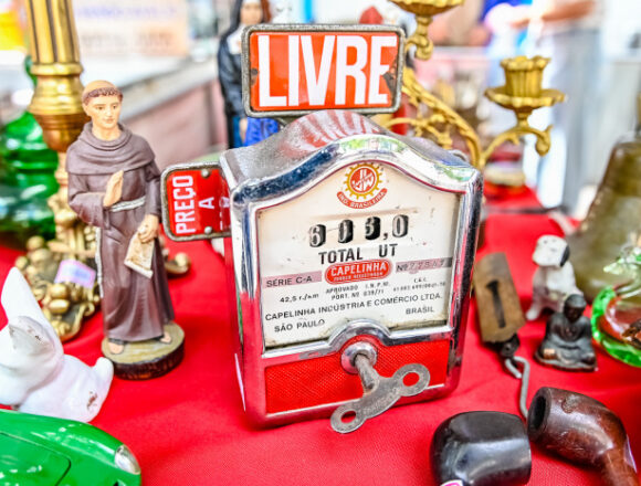 Feira de Antiguidade da Rua da Lama em Jardim da Penha Antiguidades e histórias marcam feira cultural na Rua da Lama no próximo sábado (7)