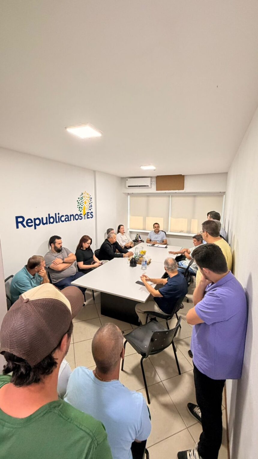 Pazolini reuni lideranças da região do Caparaó.