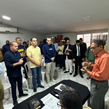 Pazolini visita Ceades e destaca valores cristãos e compromisso com quem mais precisa