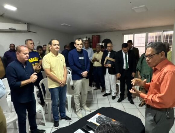 Pazolini visita Ceades e destaca valores cristãos e compromisso com quem mais precisa