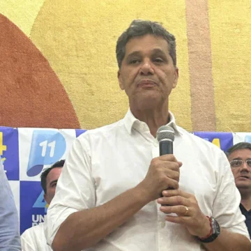 Justiça manda retirar do ar propaganda de Ricardo sobre pesquisa eleitoral